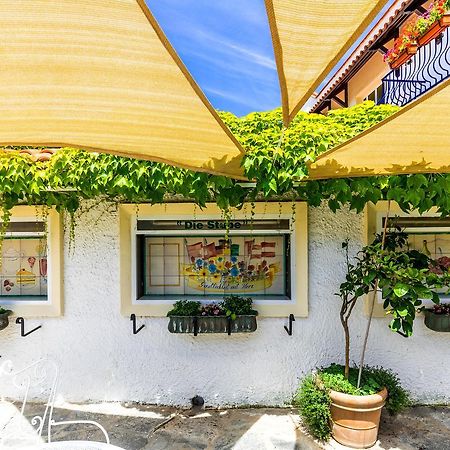 Pensione Villa Mafalda Форио Экстерьер фото
